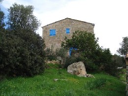 Huis in Serra di ferro voor  8 •   3 slaapkamers 