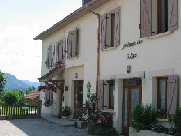 Chalet  Le frasnois pour  4 •   avec terrasse 