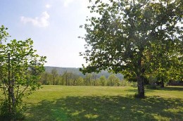 Gite  Couze et saint front pour  5 •   avec terrasse 