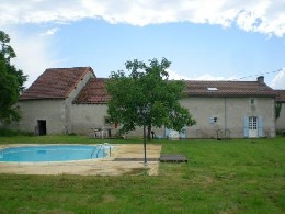 Farm in Antigny for   4 •   with private pool 