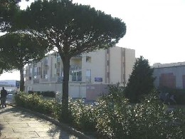 Appartement  Gruissan pour  4 •   parking priv 