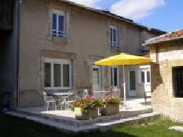 Gite Machault - 12 personnes - location vacances