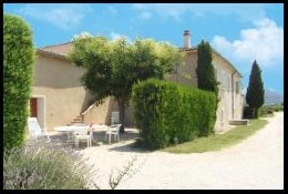 Gite in Vaison la romaine voor  5 •   met terras 