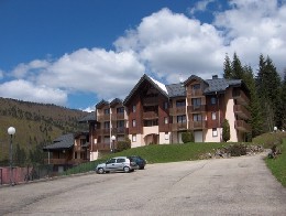 Appartement  Mijoux pour  4 •   avec terrasse 