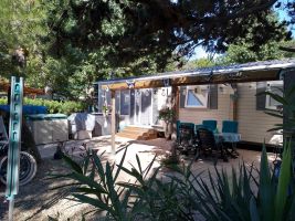Chalet in Agde voor  6 •   met zwembad in complex 