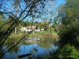 Echourgnac -    vue sur lac 