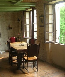 House in Jonzac for   4 •   garden 