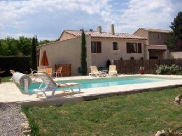 House in Céreste for   8 •   animals accepted (dog, pet...) 