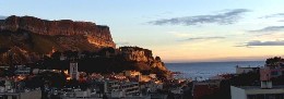 Appartement  Cassis pour  4 •   avec balcon 