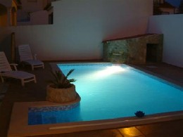 House in Obidos for   6 •   with private pool 