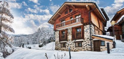 Chalet in Meribel for   12 •   with balcony 