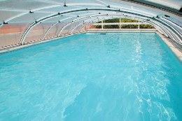 Haus in Nezignan l'evque fr  8 •   mit privat Schwimmbad 