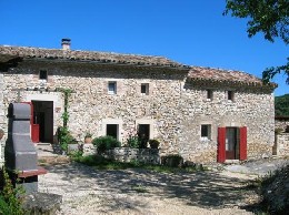 Gite in Barjac fr  5 •   3 Sterne 