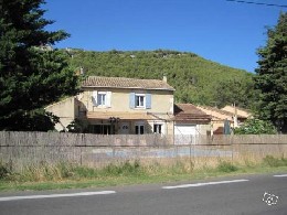 Maison  Cheval blanc pour  5 •   avec piscine prive 