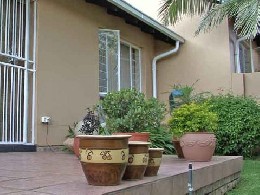 Chalet in Johannesburg voor  4 •   priv parkeerplek 