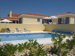 House in Obidos for   5 •   with private pool 