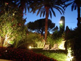 Cannes Location Saisonniè - Rez-de-jardin 5 / 6 personnes Festival de ...