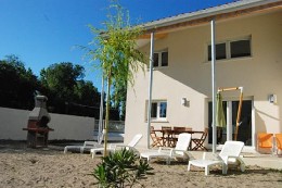 Maison  Agde pour  8 •   prestations luxueuses 