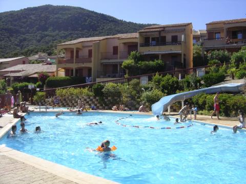  in Cavalaire-sur-mer - Vacation, holiday rental ad # 22166 Picture #1 thumbnail