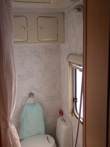 Caravan in Hautefort - Vacation, holiday rental ad # 22327 Picture #7