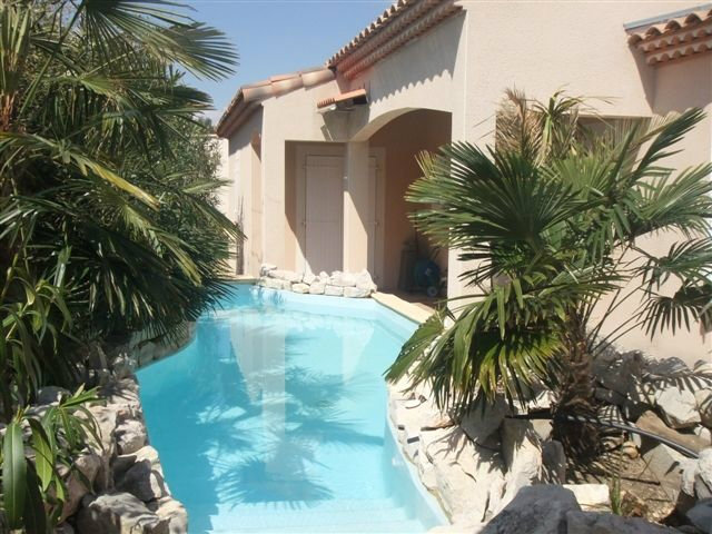 House in Nimes - Vacation, holiday rental ad # 22352 Picture #7