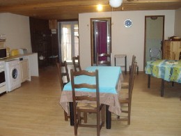 Appartement  Breuil la reorte pour  9 •   parking priv 