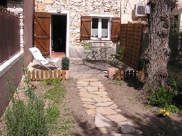 Studio  Aix-en-provence pour  2 •   avec terrasse 