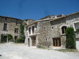 Casa rural en La roche saint secret para  6 •   2 dormitorios 