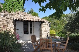 Maison  Gordes pour  2 •   avec piscine prive 