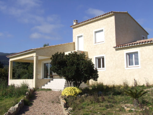 Haus in Ventiseri fr  6 •   mit Terrasse 