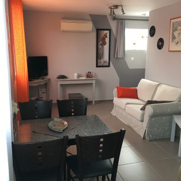 House in Le thor - Vacation, holiday rental ad # 23329 Picture #2