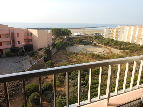 Studio  Sete pour  4 •   vue sur mer 