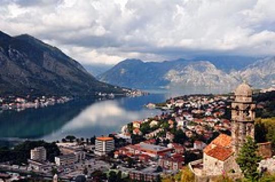 House in Kotor for   10 •   with terrace 