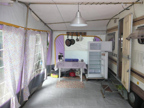 Caravane  Messanges pour  4 •   2 chambres 