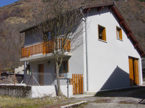 Casa rural en Orlu para  4 •   con balcón 