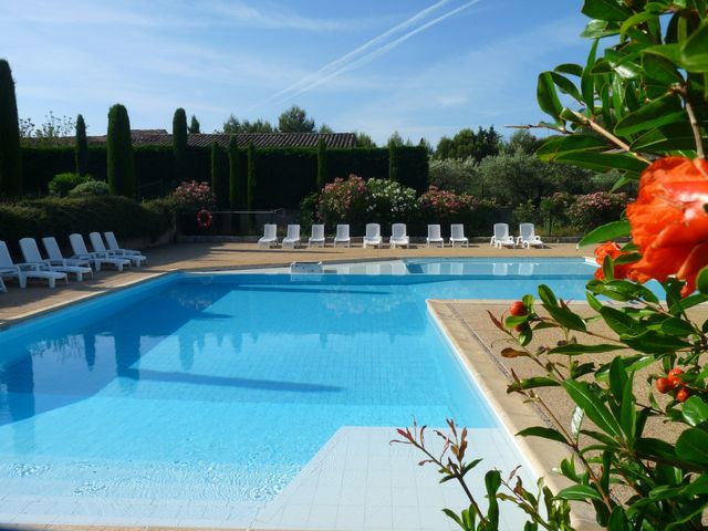 Maison  Saint remy de provence pour  4 •   avec piscine partage 