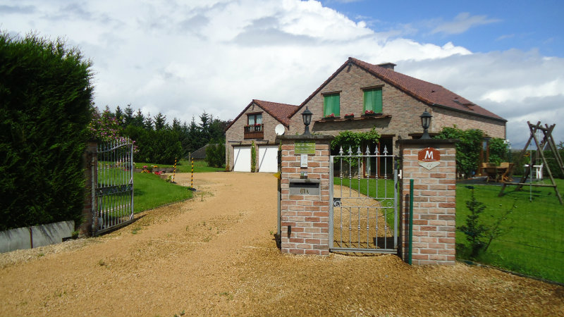 Gite  Sart-bernard pour  4 •   parking priv 