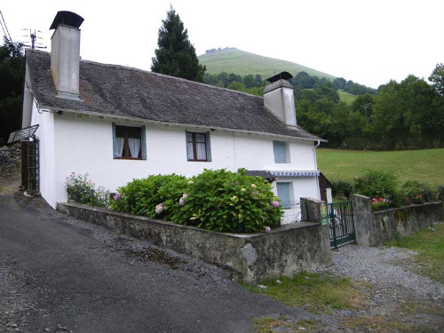 Casa rural en Lourdios-ichere para  6 •   animales aceptados (perro, gato...) 