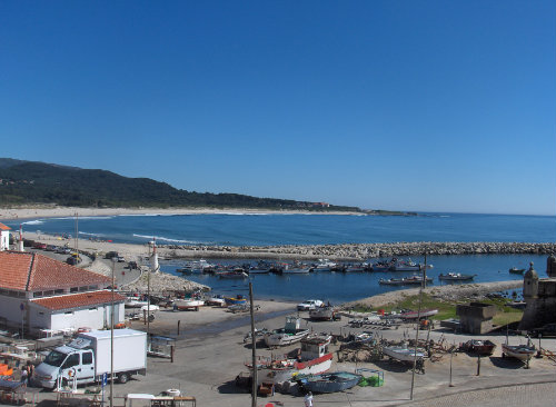 Vila-praia-de-ancora photo