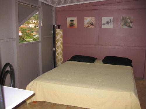 Bungalow  Papeete pour  2 •   1 chambre 