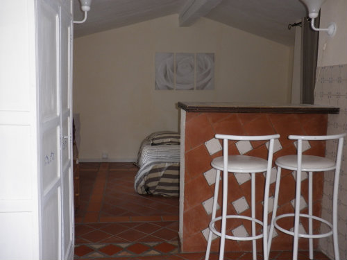 Studio in Luynes-aix-en-provence for   2 •   with terrace 