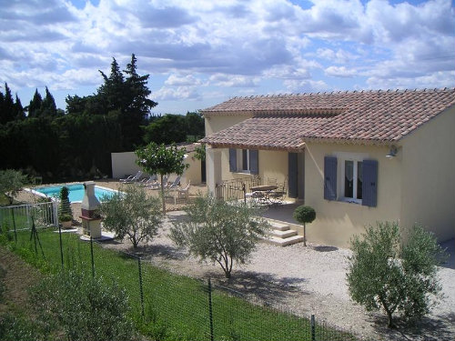 House in Lagnes for   6 •   with private pool 