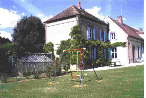 Bauernhof in La chapelle fortin fr  8 •   4 Schlafzimmer 