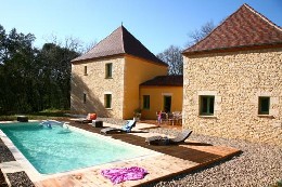 Maison  Sarlat la caneda pour  8 •   avec piscine prive 