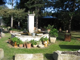 Chambre d'htes  Cadenet pour  2 •   avec terrasse 