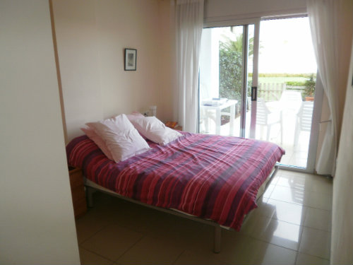Flat in L'Escala - Vacation, holiday rental ad # 26485 Picture #4