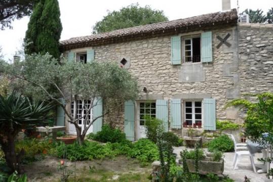Maison à Saint rémy de provence - Location vacances, location saisonnière n°26673 Photo n°2 thumbnail