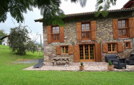 Casa rural en Saint Etienne de Baigorry - Detalles sobre el alquiler n27040 Foto n0