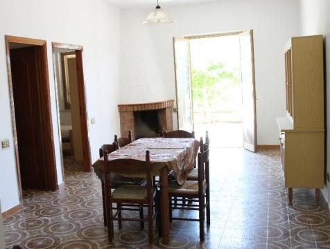 Flat Isola Di Capo Rizzuto - 5 people - holiday home