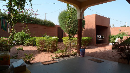 Maison  Ouagadougou pour  6 •   accs handicaps 